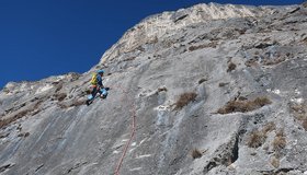 Schöne Platten in der Mei-Variante nach der Schlüsselstelle 