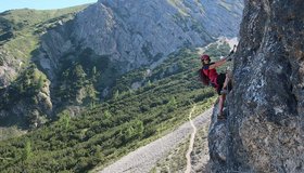 Querung nach der Höhle - Thyrsus Klettersteig am Härmelekopf