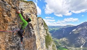 Simon Gietl in der Route Streichelzoo am Paresberg