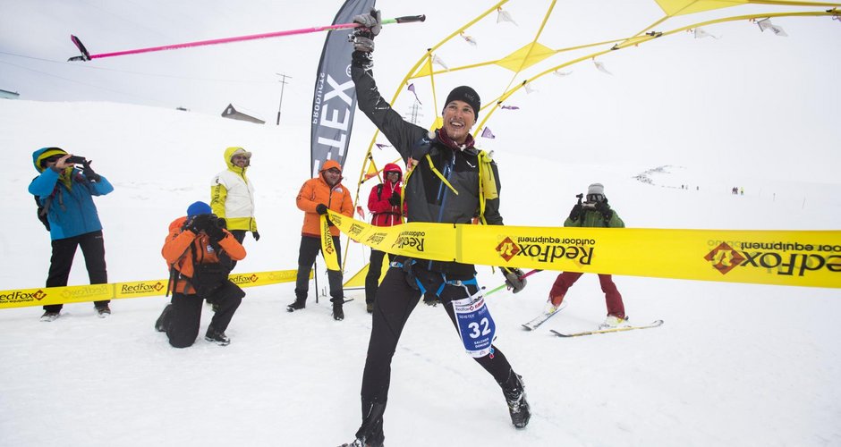 Dominik Salcher beim Zieleinlauf (c) Red Fox Outdoor Equipment