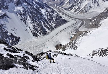 Steile Flanken des Aufstiegsweges.
