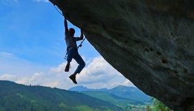 Ab und zu zieht es einem die Füße weg (Gosauschmied Hammer Klettersteig)