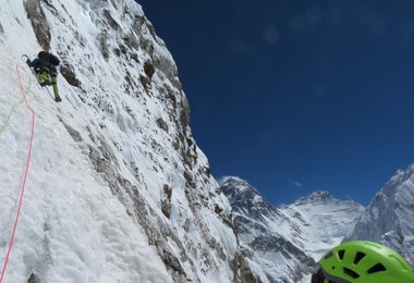 Übewiegend Eiskletterei (c) Zsolt Torok