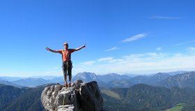 Auf dem Grat im unteren Teil der Route.