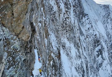 Zébu - Nordwestwand des Klein Fiescherhorns - M8/+, 70°, 1100 m