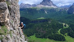 Blick bis zu den Drei Zinnen - Mazzorana Adler - Monte Popena Basso