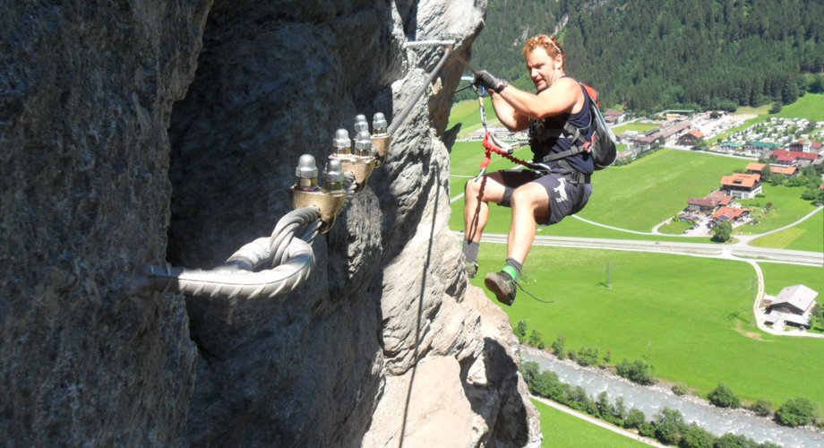 pfeilspitzwand mit Glockenturm, 
									Rückweg vom Glockenturm in der Pfeilspitzwand, 
										Foto: ginzling 1