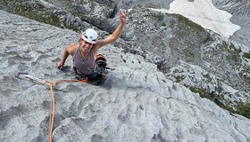 Tolle Platte in der dritten Seillänge - Heisse Liebe an der Torsäule