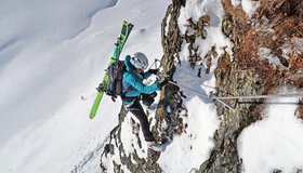 Im Mittelteil des Hochzillertal Winterklettersteig Kinder.