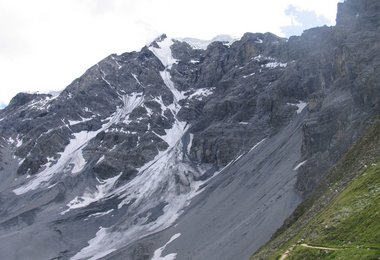 Die Ortler Nordwand (im Sommer).