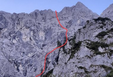 Blick auf die Hochtor Nordwand am Ende des Zustiegs