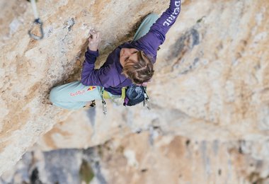 Angy Eiter in "La Planta de Shiva" 9b  (c) Elias Holzknecht/Red Bull Contentpool