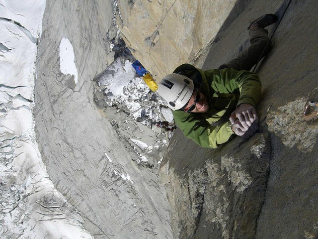 Nico in einer der Schlüssellängen (15. SL) © patagonia team