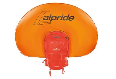 Der Airbag des AlpRide 2.0 Systems ist im  Ferrino Light Safe 20 verbaut.