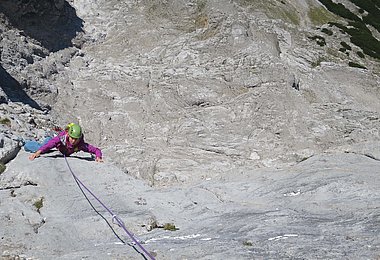 Die Jamspitz im steilen Gesäusefels unweit des Lugauers.