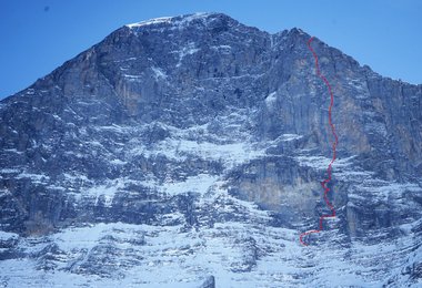 Die Eiger Nordwand mit der Route. Foto: S.Schuepbach