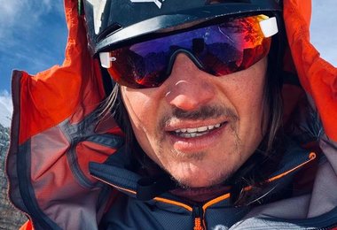 Simon Gietl bei seiner Solo Winterüberschreitung der Drei Zinnen (c) Simon Gietl