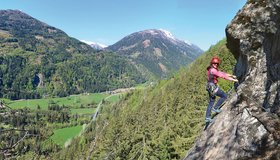 Die Querung zur Seilbrücke - Danielsberg Klettersteig.