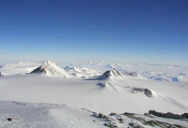 Blick vom Mt. Vinson über die Antarktis