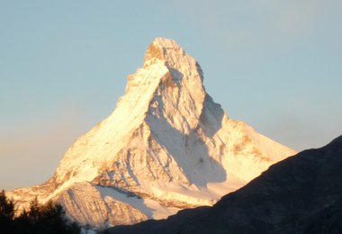 Das Matterhorn mit Neuschneedecke