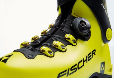 Mit dem Boa-Verschlusssystem kann man den Vorderfuß perfekt für die Abfahrt fixieren.