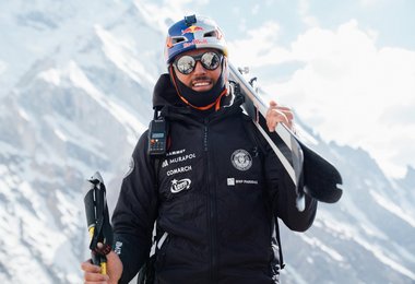 Andrzej Bargiel gelingt erste durchgehende Skiabfahrt vom Nanga Parbat (c) Bartłomiej Pawlikowski / Red Bull Content Pool