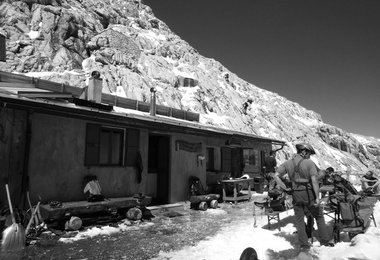 Eine klassische alpine Schutzhütte, das Rifugio Torrani an der Civetta