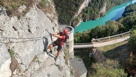 Tolle Aussicht auf das untere Fort l´Ecluse und die Rhone - Fort l´Ecluse Ferrata.