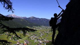 Tolles Panorama bis nach Gosau