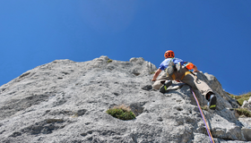 Toller Fels am Beginn der 5ten Seillänge (Unterwegs - Westl. Sattelspitze).