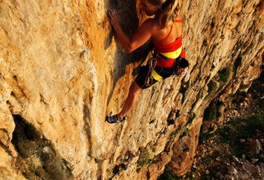 "Concsious change" 6b+, Never sleeping wall