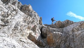 Die erste Stufe von Teil 1 - Bettelwurf Überschreitung - Klettersteig