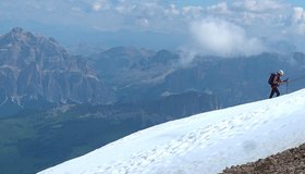 Kurz vor dem Gipfel - Hochtour Marmolada