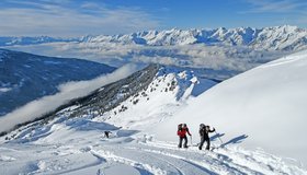 Eine Mulde unterhalb des Gipfels. Foto: Dieter Wissekal