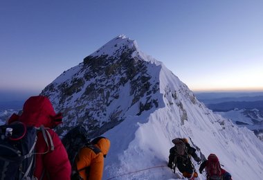Mount Everest Südgipfel (c) Furtenbachadventures