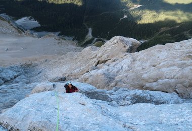 Claudia im Bergführerweg - Eisenzeit an der Zugspitze Nordwand 