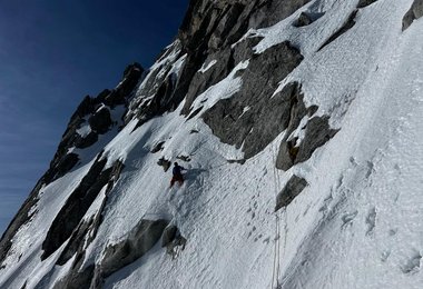  «Luce e Tenebre – Licht und Dunkelheit» - Punta Pioda Nordwand (c) Archiv Schäli/Sala/Schüpbach