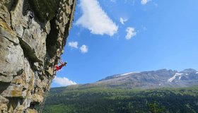 Nach der überhängenden Leiter (E)