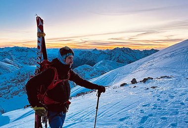 Kurz vor dem Gipfel - Ausstieg Now or Never an der Göll Ostwand