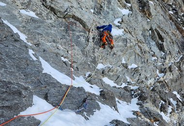 Zébu - Nordwestwand des Klein Fiescherhorns - M8/+, 70°, 1100 m