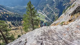 Perfekte Granitplatten - die Route "Herzblut" im Zemmtal; Foto: Johannes Reiter