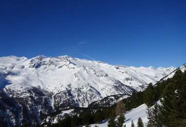 Die wunderschone Ankogel und Hochalmgruppe wird ausführlich behandelt. 