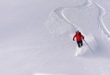 Das Abfahren macht mit dem TLT 8 wirklich Spaß.