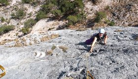 Am Ende der zweiten Seillänge der "Feuerwerk" an der Geierwand