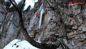 der erste Abseiler bis auf das große Band runter