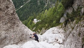 Im Bachbett  auf der Abstiegsferrata der Ferrata del Canalone.