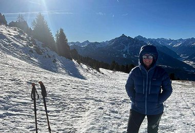 Auch beim Skitourengehen ist der Patagonia Fitz Roy Down Hoody gut zu gebrauchen